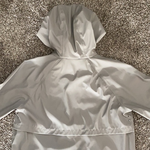 NWOT Anorak Rain Jacket - Picture 11 of 16